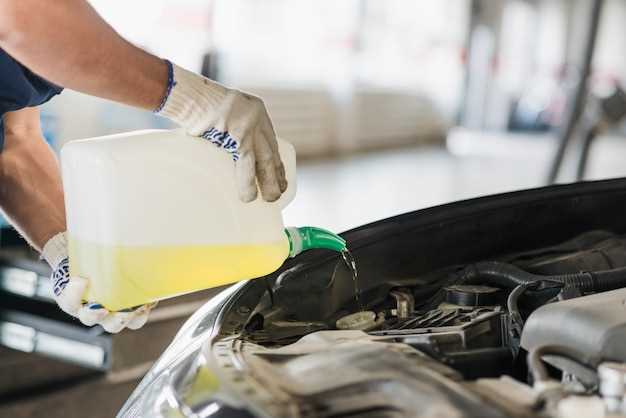 What causes transmission fluid leaks What causes transmission fluid leaks